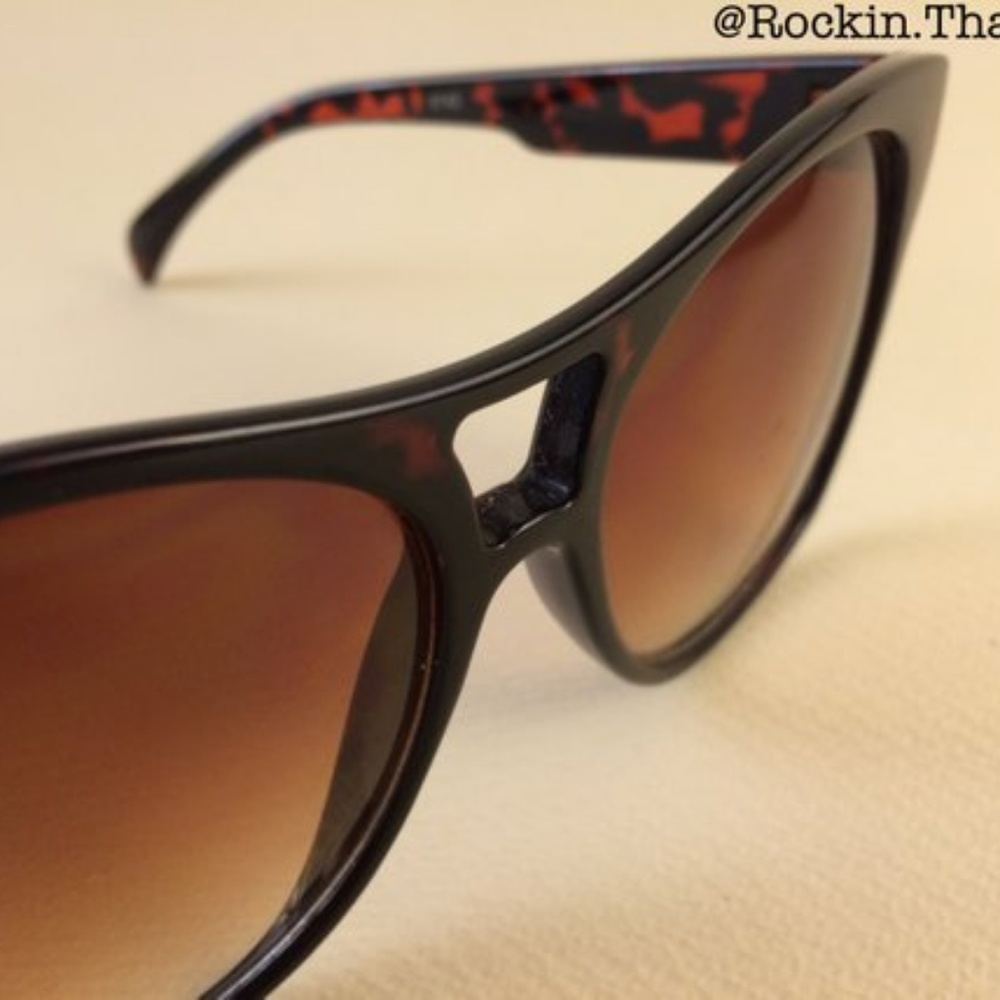 Square Frame Sunglasses Tortoise Shell Look - Picture 4 of 5